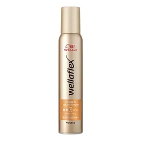 Wellaflex Curls Definition Mousse Strong No3 200ml.