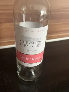 Ροζέ οίνος ημίξηρος Merlot