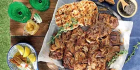ΜΠΡΙΖΟΛΑΚΙΑ BBQ με πατάτες & πάπρικα