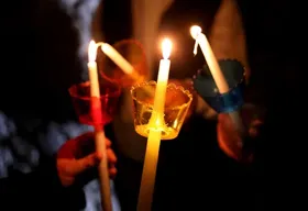 ΛΑΜΠΑΔΑ επιταφίου ή αναστάσεως